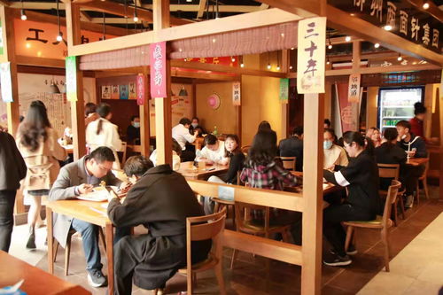 任性還是執著？杭城雙姝打造400方螺螄粉王國，帥氣小哥成忠實回頭客